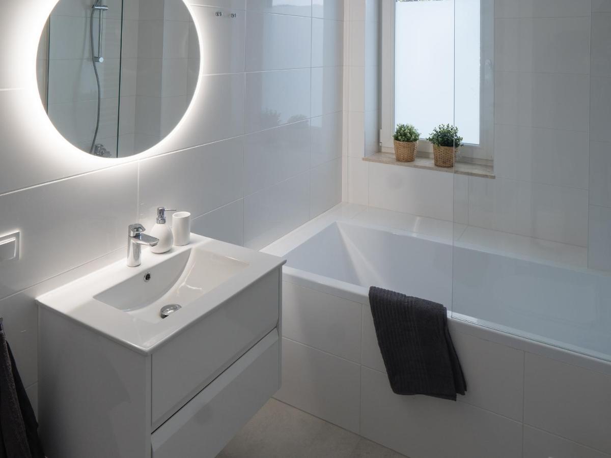 Apartament Clever 2 Kamienica Grochow Varsovie Extérieur photo